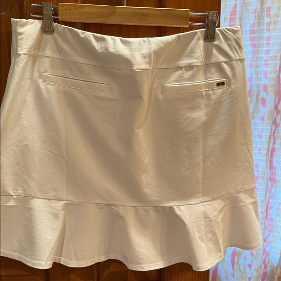 TAIL White Athletic Golf Skort - Picture 4 of 4